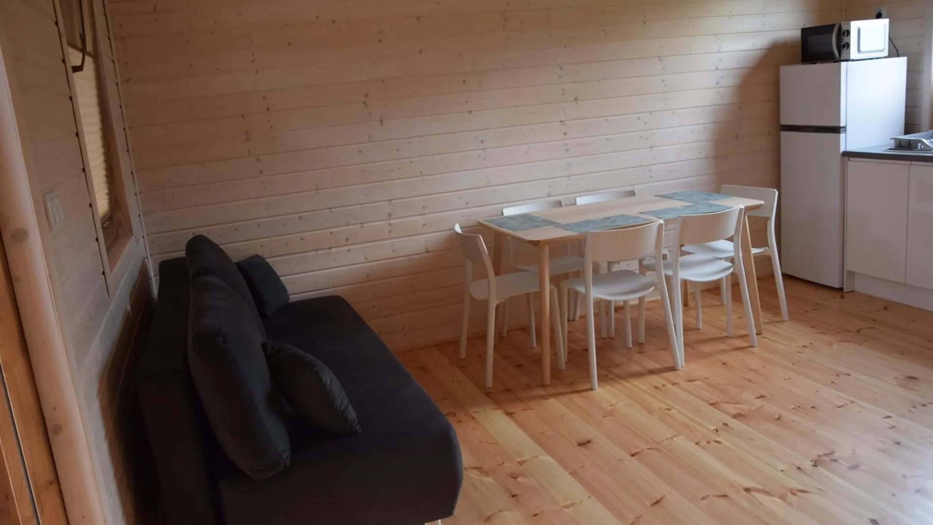 Holiday home Domki Pod Lasem Sobieszewo Gdansk